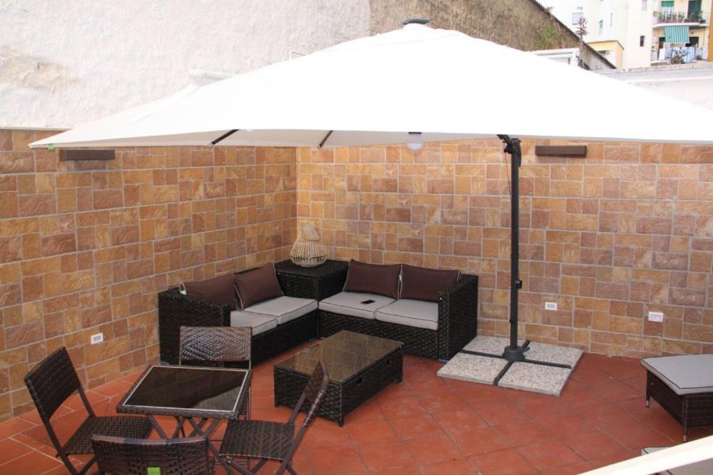 Bed and Breakfast Residenza Suarez Napoli Esterno foto