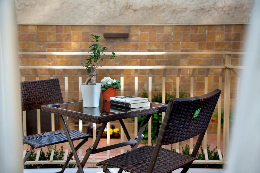 Bed and Breakfast Residenza Suarez Napoli Esterno foto
